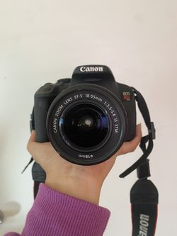 Canon EOS Rebel T5i Digital Camera