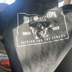 Everything is good. It is brand new comes with tag.