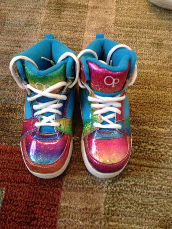 Toddler shoes