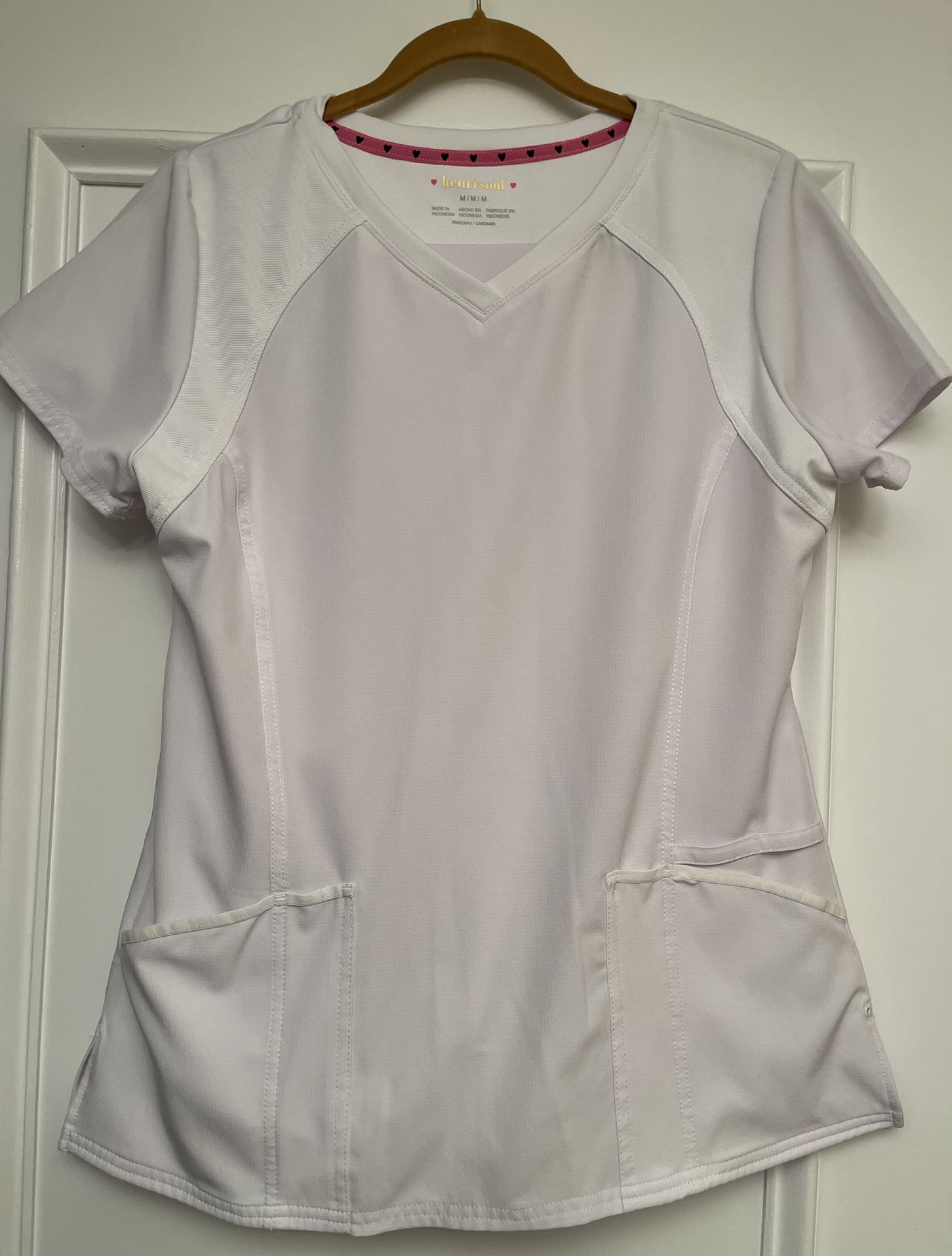 White Scrubs Set “ Size Medium , Fits 12 & 14 / Brand ‘ Heart & Soul “