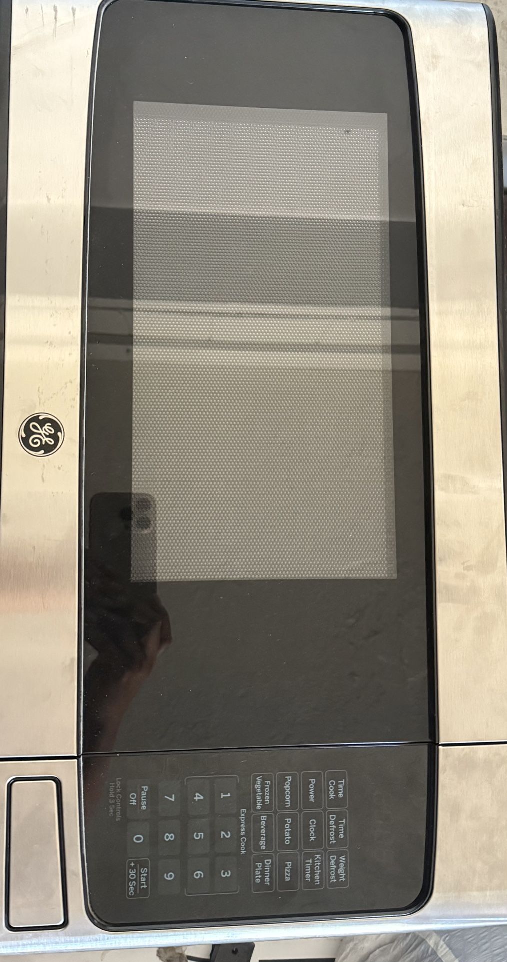 GE Stainless Steel Microwave – Great Condition