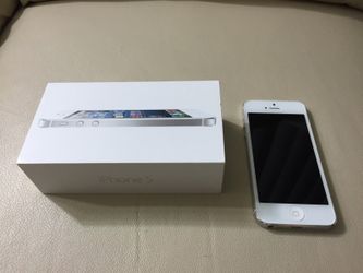 iPhone 5 white 16GB unlocked