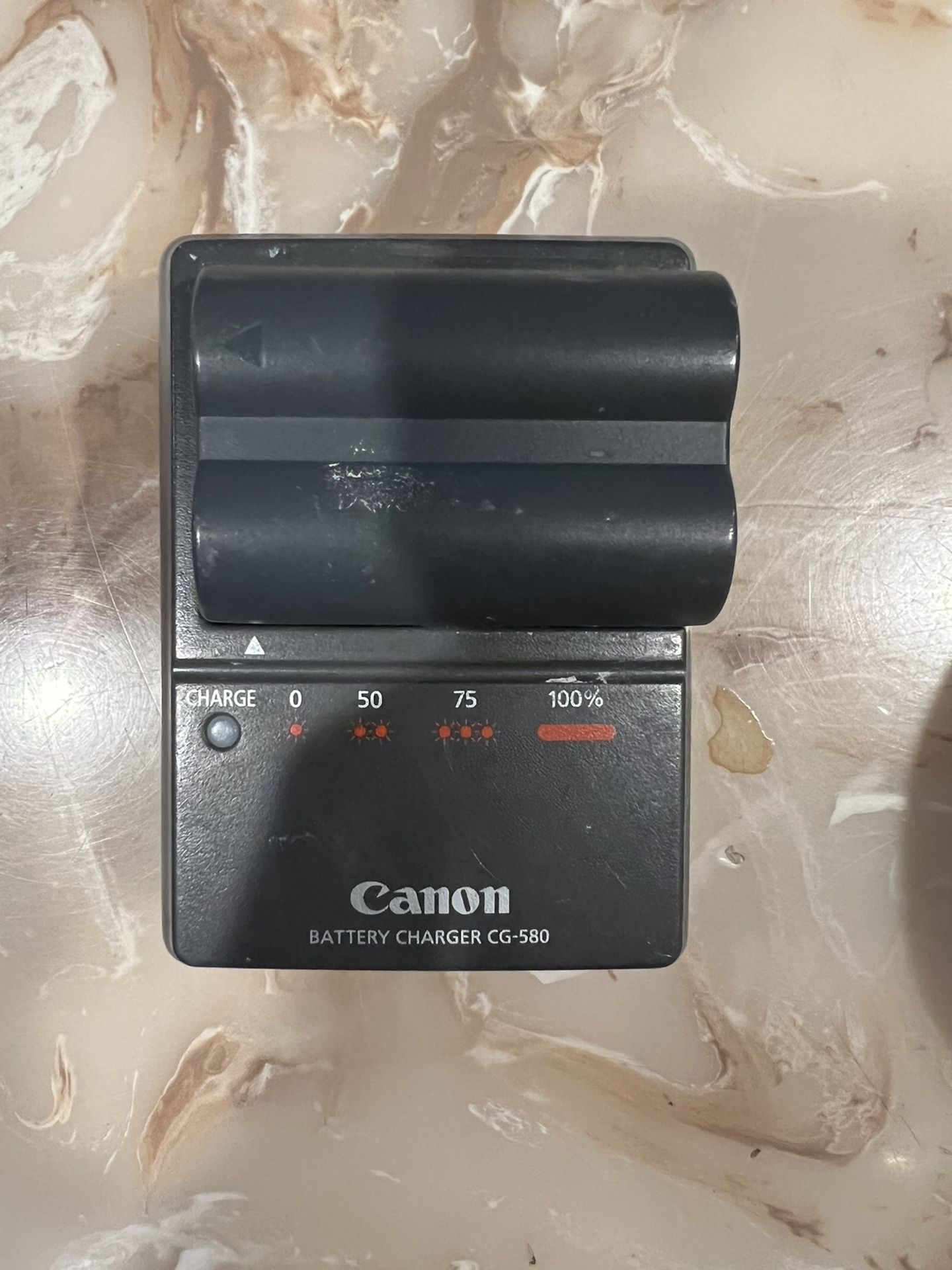 Canon Battery Charger CG-580