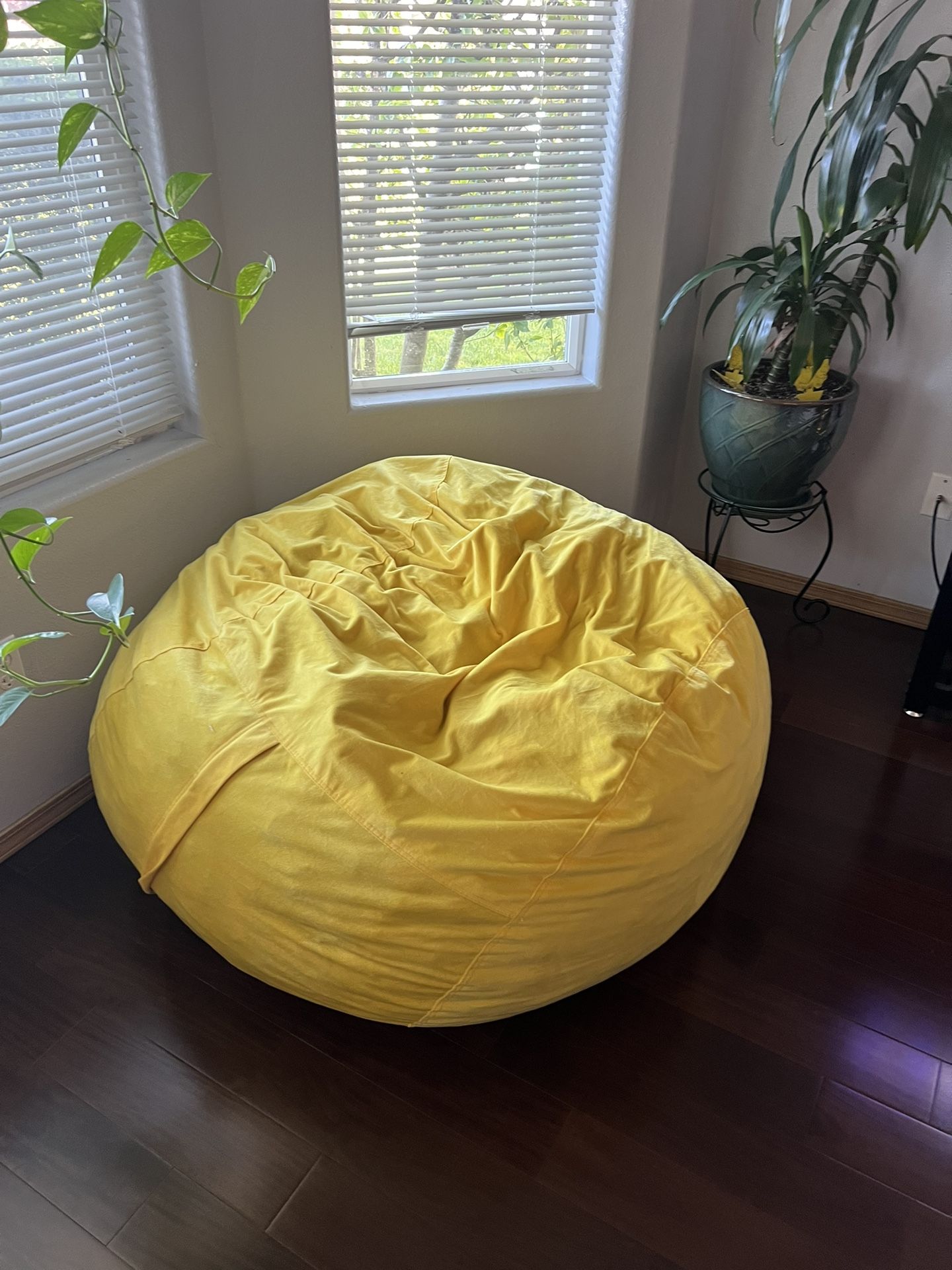 Memory Foam “bean bag” Chair