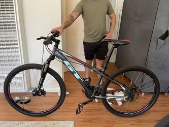 Women’s Mountain Bike