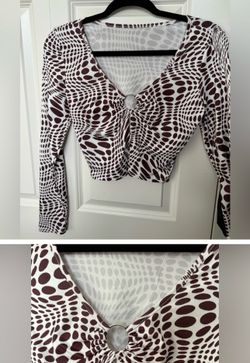 Long sleeve crop top