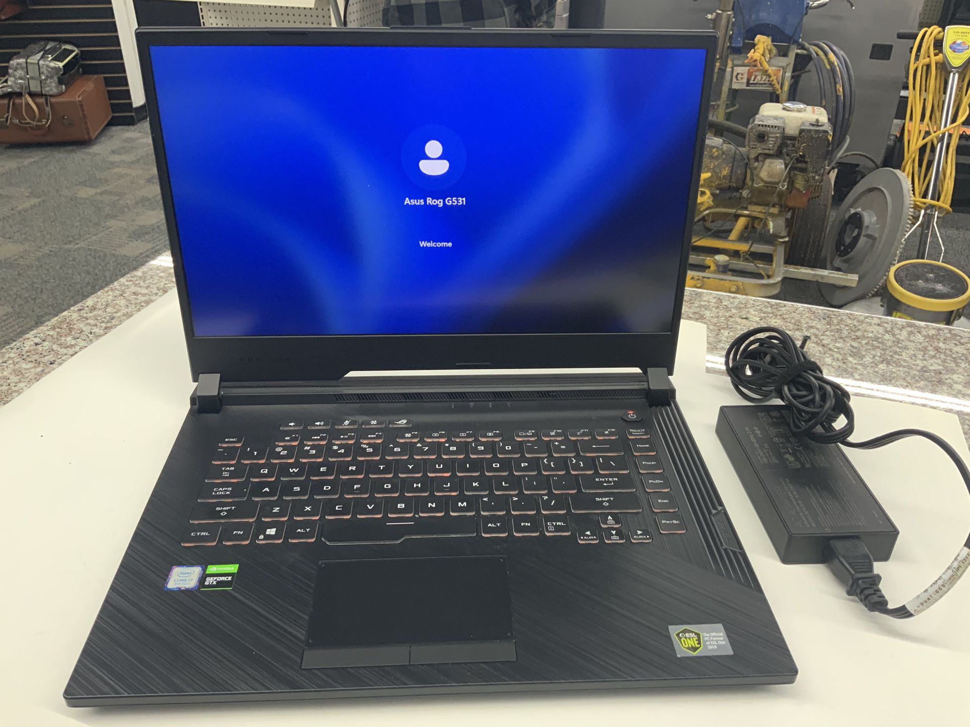 Windows 11 Asus Rog Strix G531 Gaming Laptop 