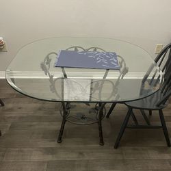 Glass Table With Chairs 