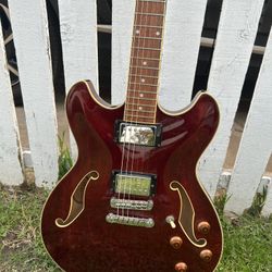 Ibanez Artcore Semi-Hollow 