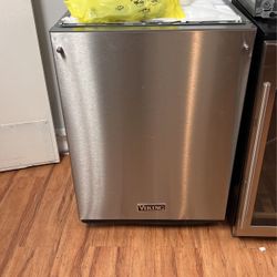 VIKING DISHWASHER OPEN BOX