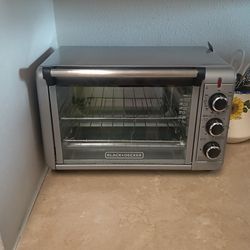 Black + Decker Toaster Oven 
