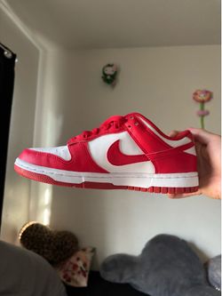 NIKES