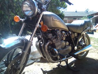 Yamaha xj650 (running)