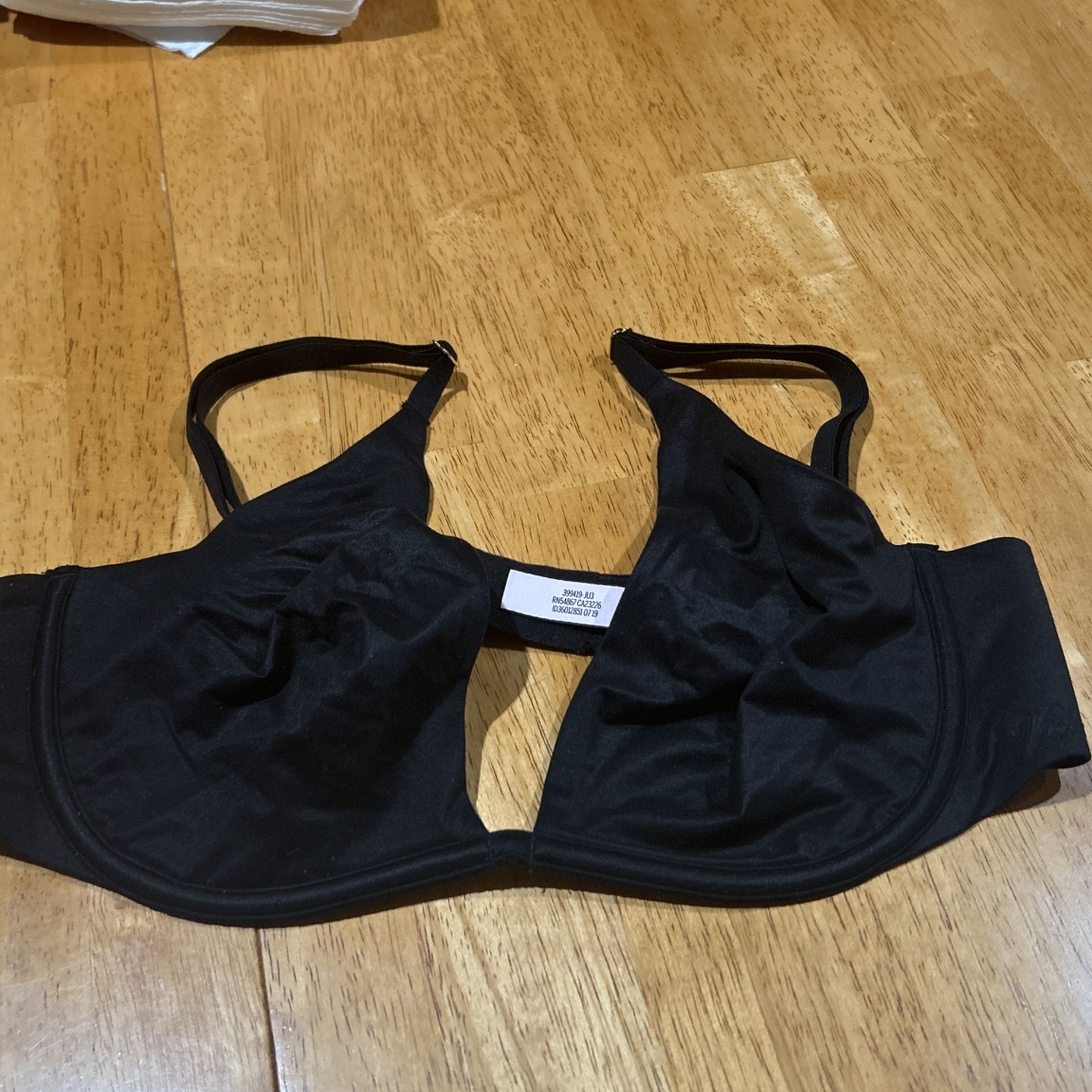 Victoria secret Black Unlined Under Wire BRA 34C
