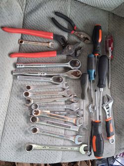 Large Hand Tool & Mechanic Lot (Craftsman, Matco, S-K, Ratchets & More)