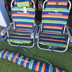 Tommy bahamas beach  chairs and umbrella