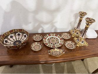 Exquisite Royal Crown Derby Imari 1128 China – Hand‑Gilded 22K Gold Display Set
