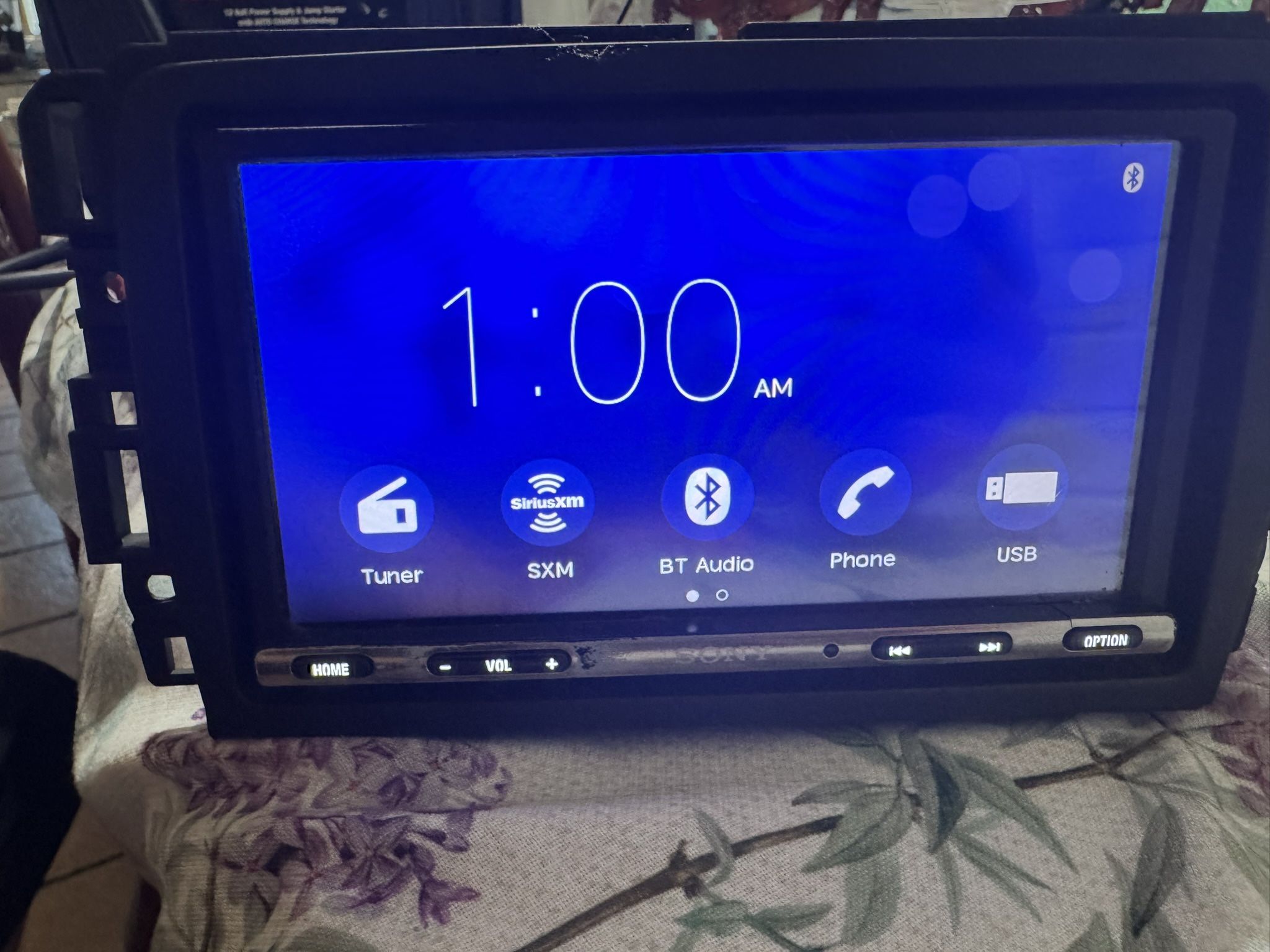 Sony XAV-AX3000 Bluetooth Multimedia Player Android Auto Apple CarPlay iPhone 7"