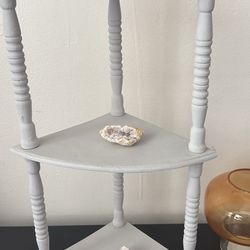 Refurbished Shelves 