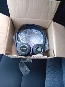 Cadillac Headphones New Two Pairs