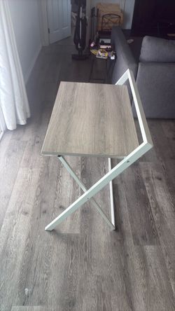 Modern Foldable Desk with Wood Top and Metal Frame