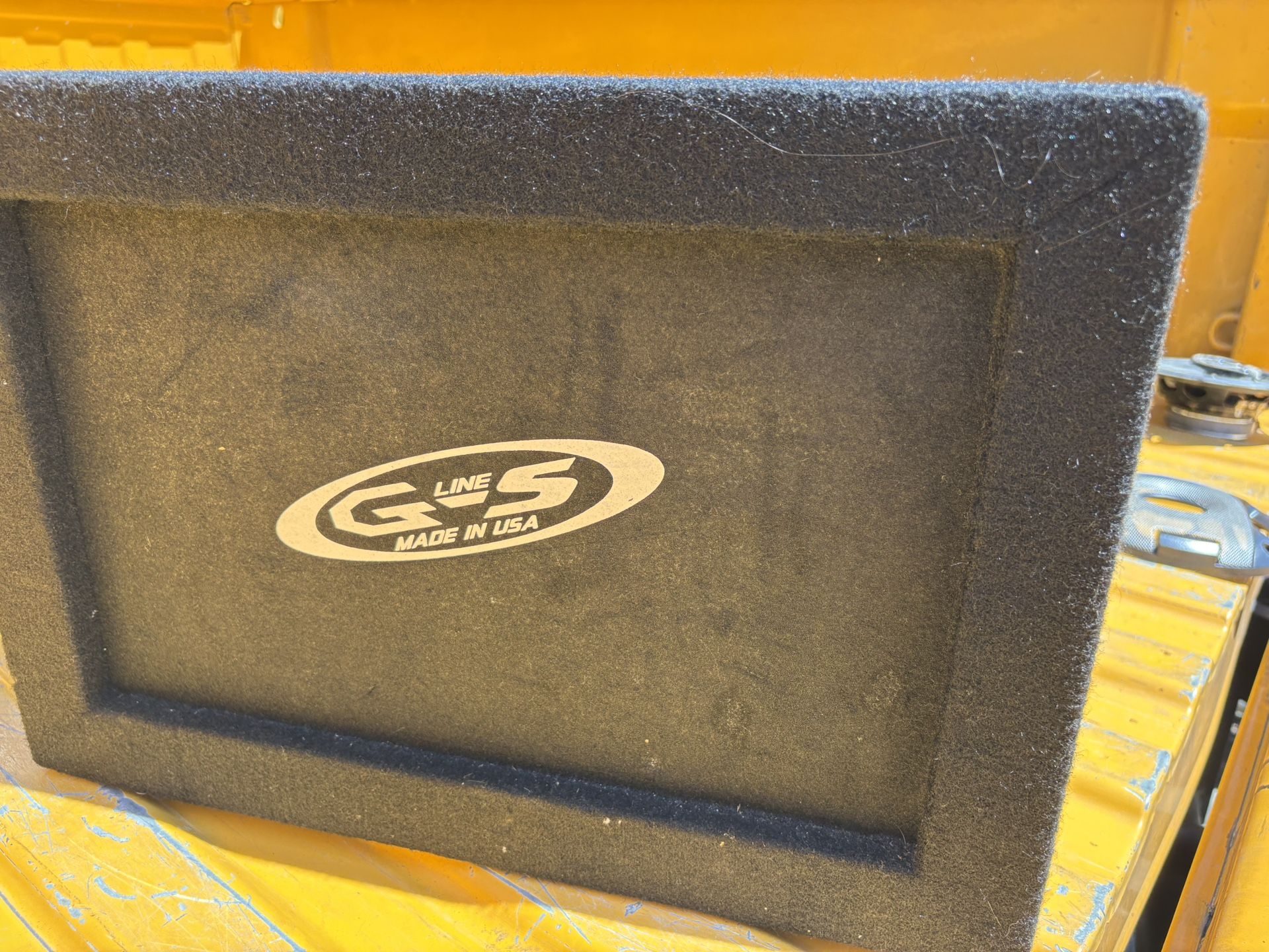 G&S Ground Shaker Sub Box 
