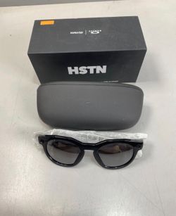 Oakley Meta - HSTN glasses - with Meta AI, Audio, Photo, Video Compatibility - Prizm Polarized Lenses - Black