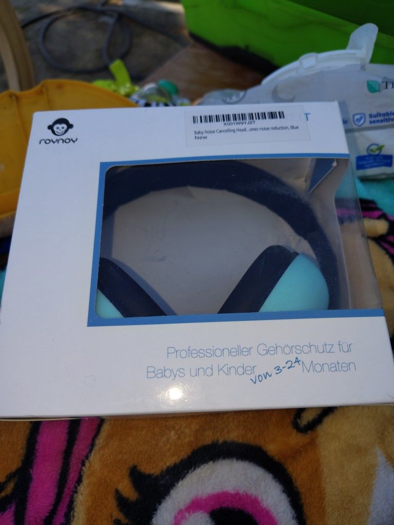 Noise Canceling Ear Phone For Kids