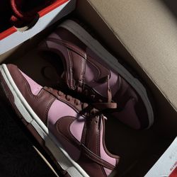 Nike Dunk Low Next Nature 