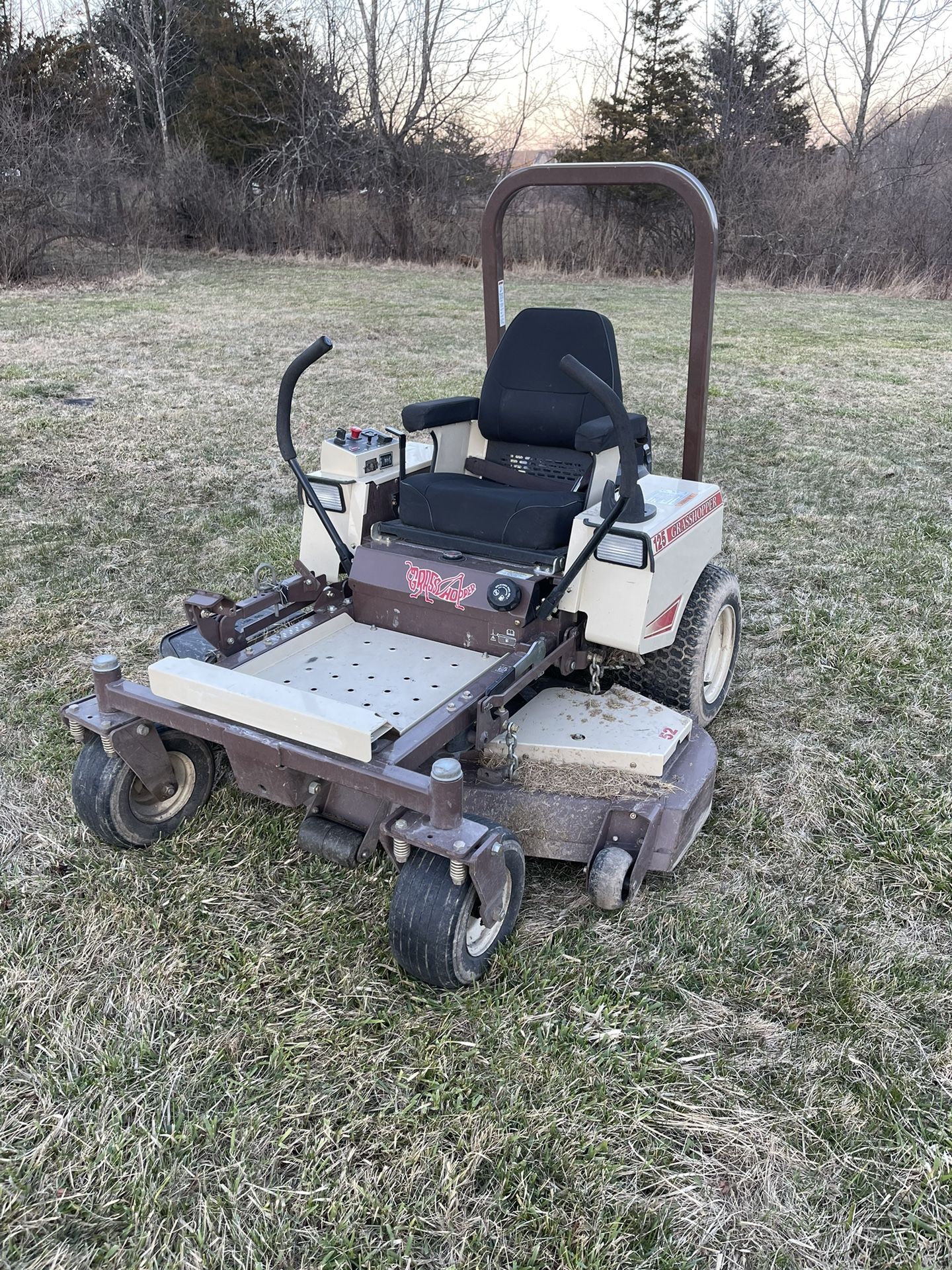 52” Grasshopper Commercial Zero turn