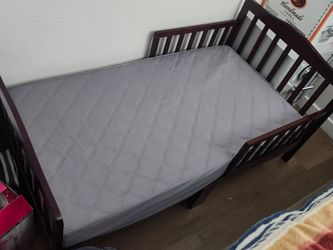 Complete Toddler Bed Set