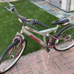 26” MAGNA XL 2 Mountain Bike Front And Rear Shock Absorber Good Condition 