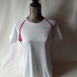 Nike women's white short-sleeve activewear top size L 