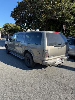 2003 Ford Excursion