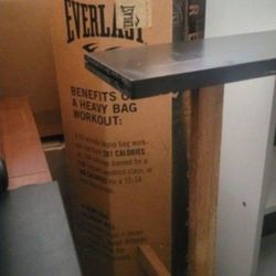 Everlast punching bag, Heavy  Bag (NEW)