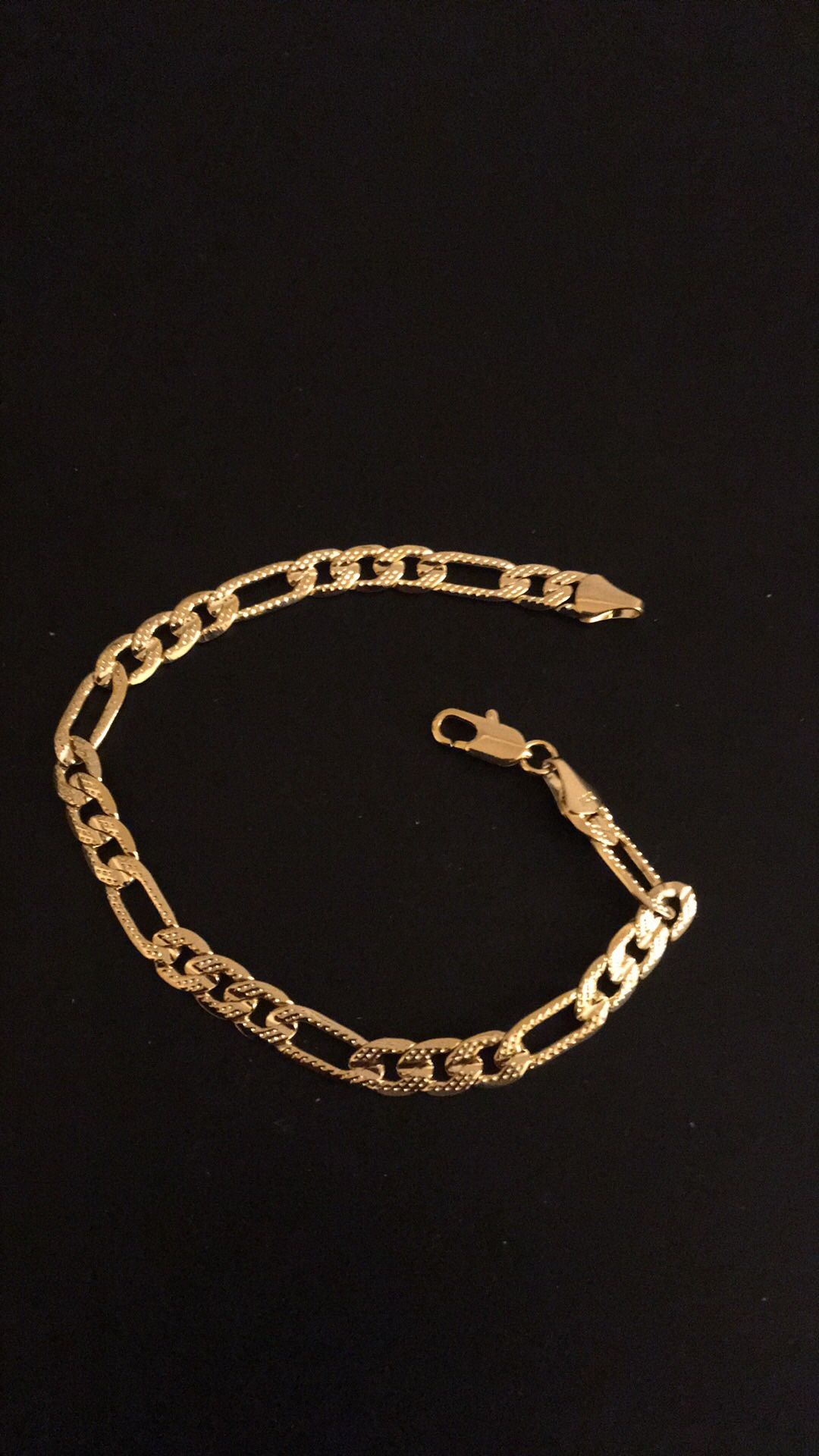 14k Yellow Gold Plated Figaro Bracelet 8" Textured