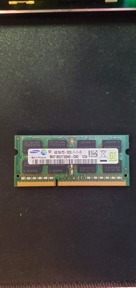 Samsung 4GB DDR3 PC3-12(contact info removed)MHz 204-Pin SODIMM Laptop Memory Module RAM. Model M471B5273DH0-CK0