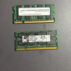 2 X 2 GB DDR2 SDRAM SO-DIMM 
