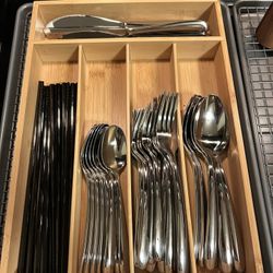 50piece Stainless Steel Flatware Set. 