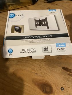 Tilting TV wall mount 13-32”