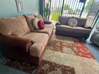 Sofa Set 🛋️ $390 Total
