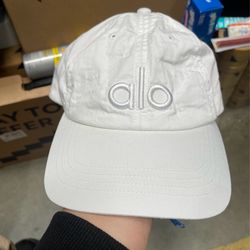 Alo Hat Cap Strapback One Size White Adjustable Logo Embroidered