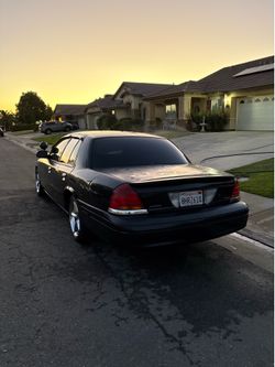1999 Crown Victoria(Police Interceptor