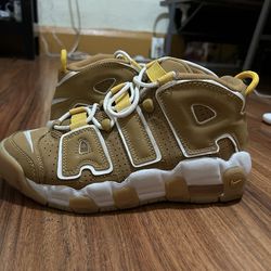 Nike Air More Uptempo GS "Wheat” - Size 13c