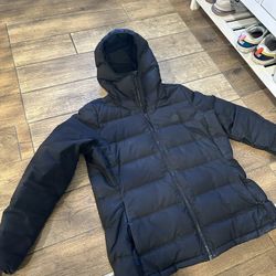 Woman's Adidas Puffy Coat Size Large
