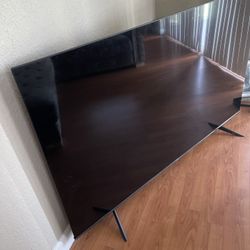 75inch Roku Smart TV, with Wall Mount 