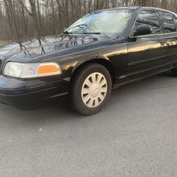 2010 Ford Crown Victoria