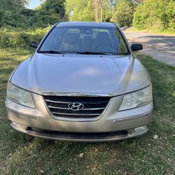 2010 Hyundai Sonata 