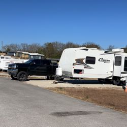 29ft 30’ Keystone Cougar Travel Trailer