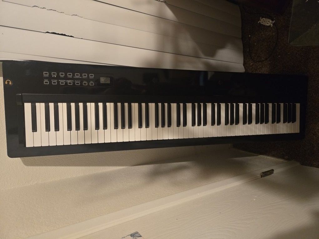 Brand New Keyboard - Used Only Once